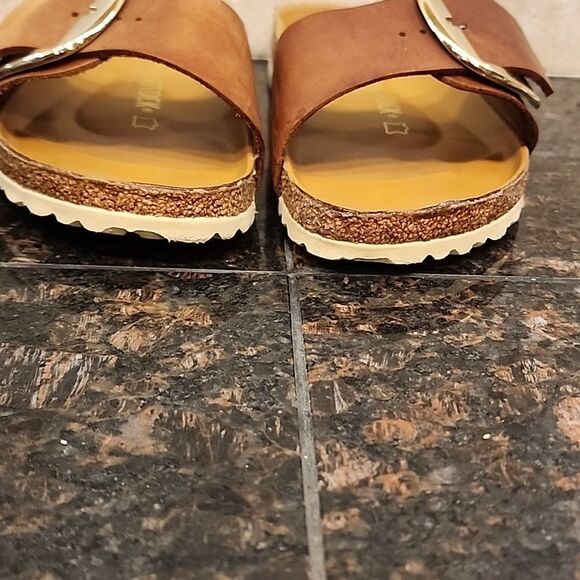 Birkenstock Brown Slide Sandals with Gold Buckle SIZE 39 - Picture 10 of 13
